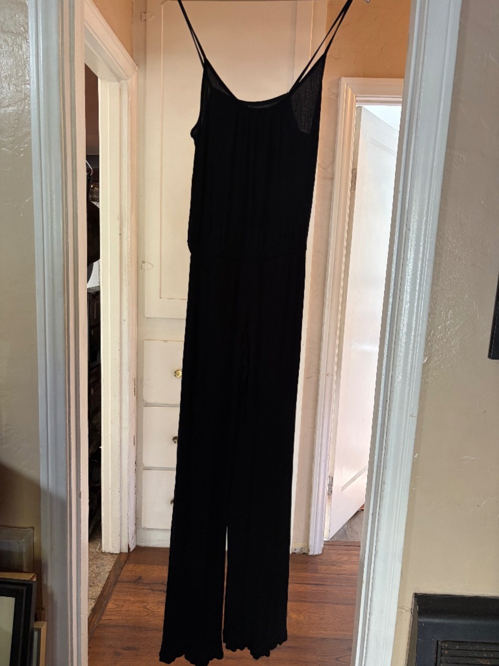 Elan Black Wide Leg Jumpsuit – Size Large (Fits More Like a M) | Stretchy 🖤